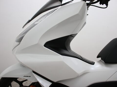 Honda PCX WW 125 A-PED 23 27