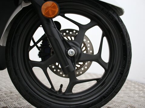 Honda PCX WW 125 A-PED 23 24