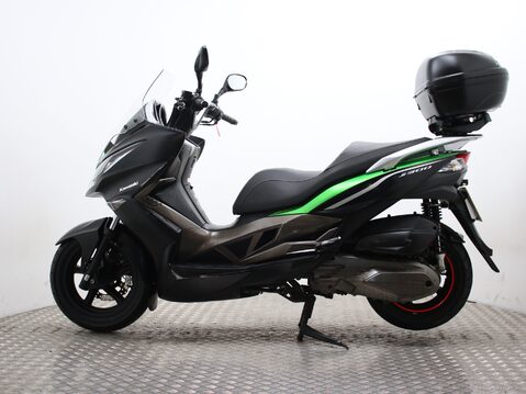 Kawasaki J300 SC 300 AFFA SPECIAL EDITION / PART EXCHANGE GOLD 8