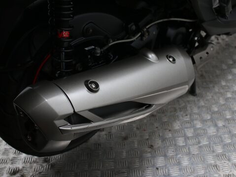 Kawasaki J300 SC 300 AFFA SPECIAL EDITION / PART EXCHANGE GOLD 18