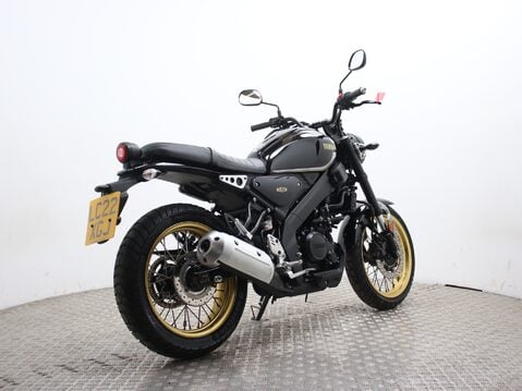Yamaha XSR125 XSR 125 (MTM125) LEGACY 12