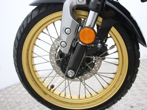 Yamaha XSR125 XSR 125 (MTM125) LEGACY 22