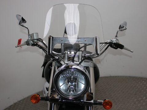 Suzuki Intruder 800 VL 800 K7 17