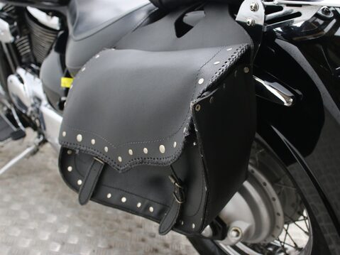 Suzuki Intruder 800 VL 800 K7 32