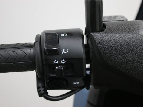 Yamaha Nmax 125 GPD125-A ABS 28