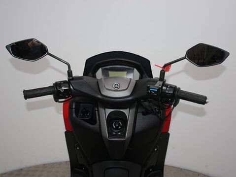 Yamaha Nmax 125 GPD125-A ABS 14