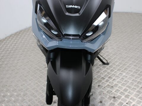 Sinnis Hero LH 125 T-22 HERO-X 17