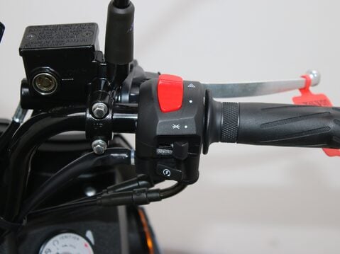 Sinnis Hero LH 125 T-22 HERO-X 25