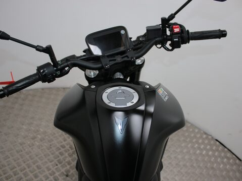 Yamaha MT-125 MT 125 (MTN 125-A) 14