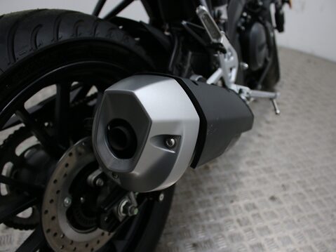 Yamaha MT-125 MT 125 (MTN 125-A) 27