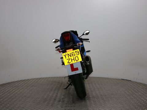 Suzuki GSX-R125 GSXR 125 X AL8 11