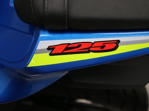 Suzuki GSX-R125 GSXR 125 X AL8 21