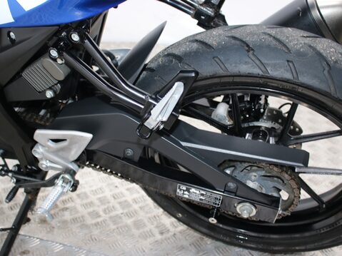 Suzuki GSX-R125 GSXR 125 X AL8 29