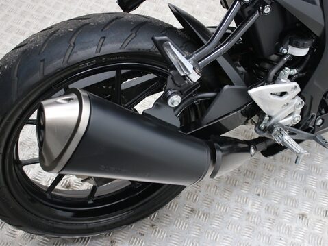 Suzuki GSX-R125 GSXR 125 X AL8 30