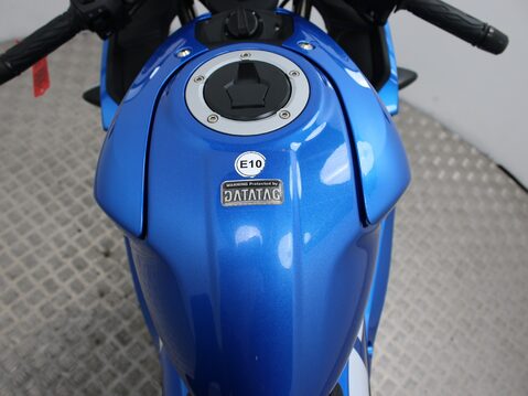 Suzuki GSX-R125 GSXR 125 X AL8 24