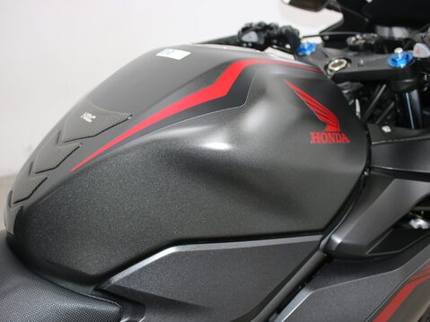 Honda CBR500R CBR 500 RA-K 21