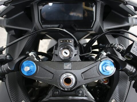 Honda CBR500R CBR 500 RA-K 15