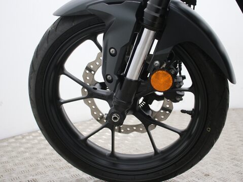 Honda CB125R CBF 125 NA-PED 23 24