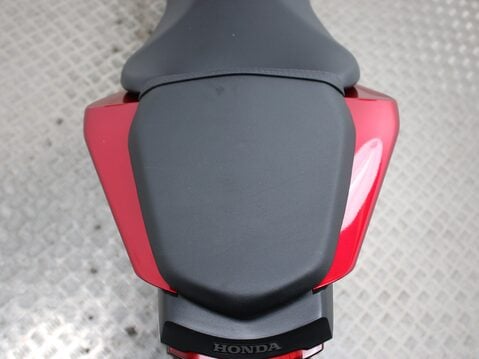 Honda CB CBF 125 NA-J 18