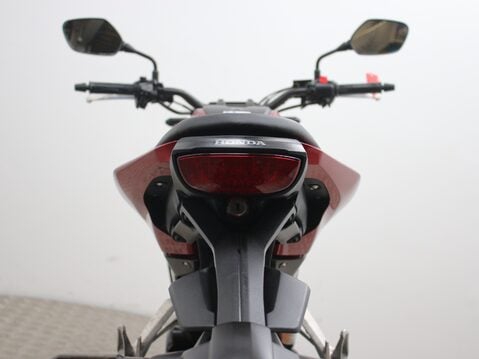 Honda CB CBF 125 NA-J 30