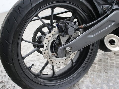 Honda CB CBF 125 NA-J 28