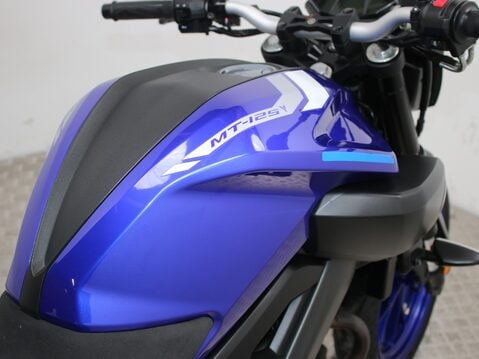 Yamaha MT-125 MT 125 ABS 18