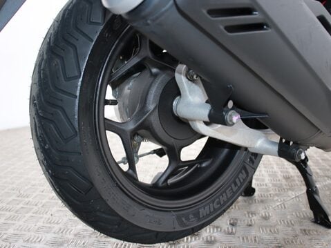 Honda PCX125 WW 125 A-PED 23 28