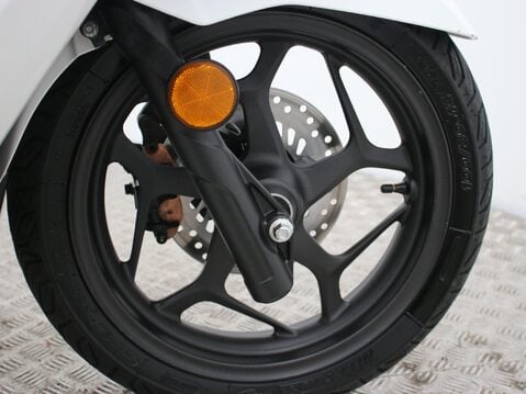 Honda PCX125 WW 125 A-PED 23 18