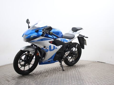 Suzuki GSX-R125 GSXR 125 RLZ M1 6