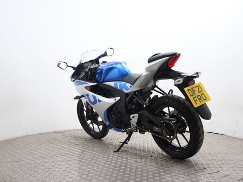 Suzuki GSX-R125 GSXR 125 RLZ M1 9