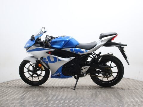 Suzuki GSX-R125 GSXR 125 RLZ M1 8