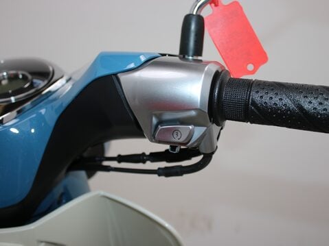 Honda C125 C 125 A-S 26