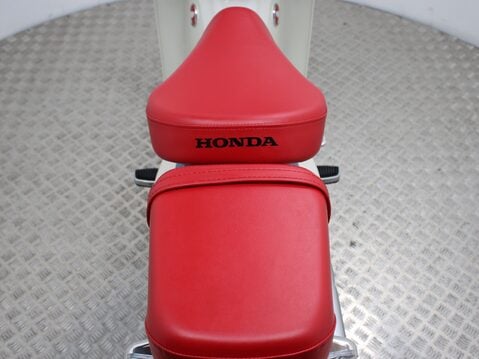 Honda C125 C 125 A-S 27