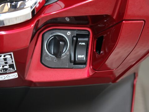 Honda PCX125 PCX WW 125 A-M 17