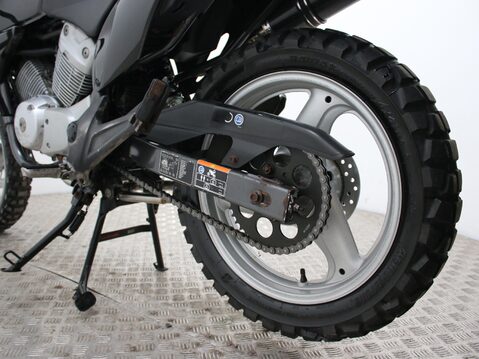 Honda XL125 Varadero XL 125 V-B 29