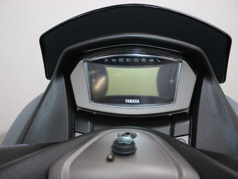 Yamaha Nmax 125 GPD125-A ABS 15
