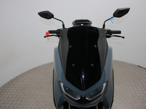 Yamaha Nmax 125 GPD125-A ABS 18