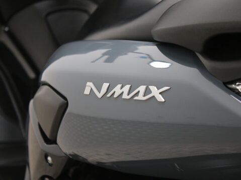 Yamaha Nmax 125 GPD125-A ABS 23