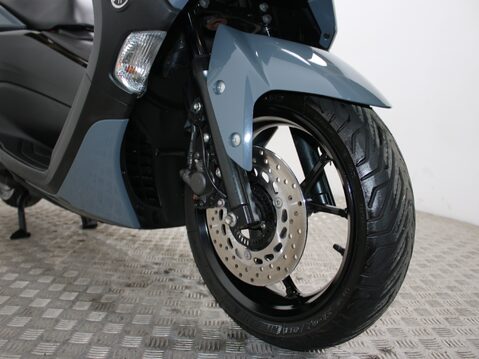 Yamaha Nmax 125 GPD125-A ABS 21