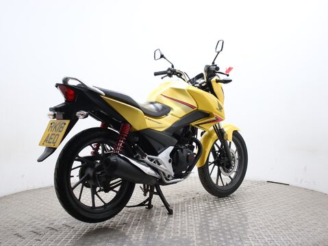 Honda CB125F CB 125 F GLR1251WH-H - PART EXCHANGE GOLD! 12