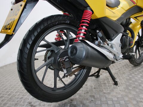 Honda CB125F CB 125 F GLR1251WH-H - PART EXCHANGE GOLD! 32