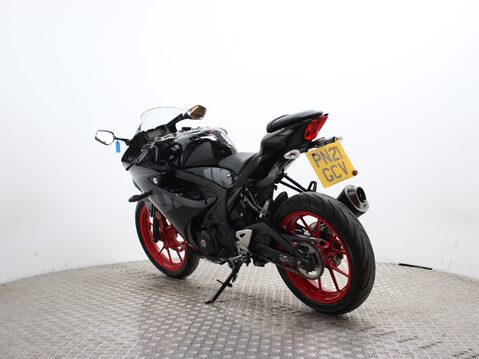 Suzuki GSX-R125 GSXR 125 X AM1 9