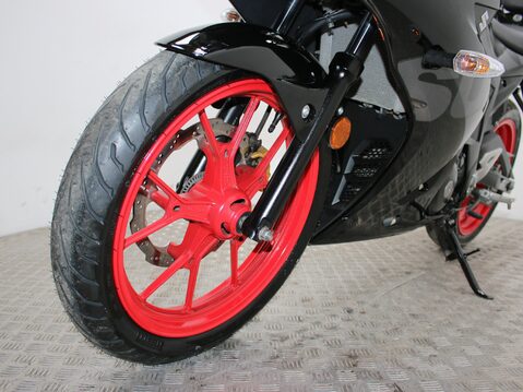 Suzuki GSX-R125 GSXR 125 X AM1 17