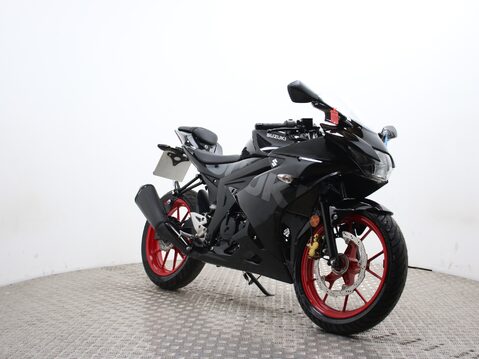 Suzuki GSX-R125 GSXR 125 X AM1 3