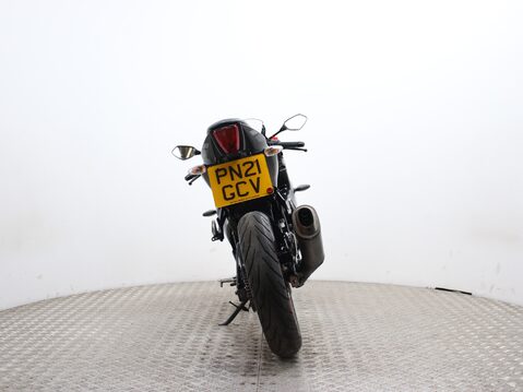 Suzuki GSX-R125 GSXR 125 X AM1 11