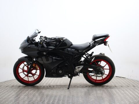 Suzuki GSX-R125 GSXR 125 X AM1 8