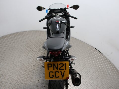 Suzuki GSX-R125 GSXR 125 X AM1 29