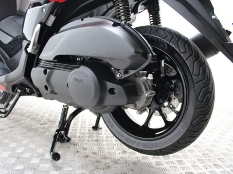 Yamaha Nmax 125 GPD125-A ABS 35