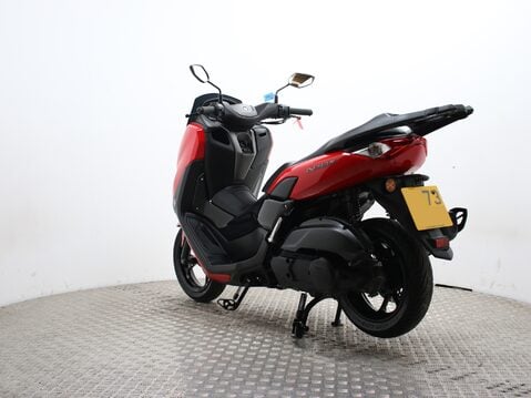 Yamaha Nmax 125 GPD125-A ABS 9