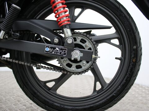 Honda CB125F CBF 125 M-M 18